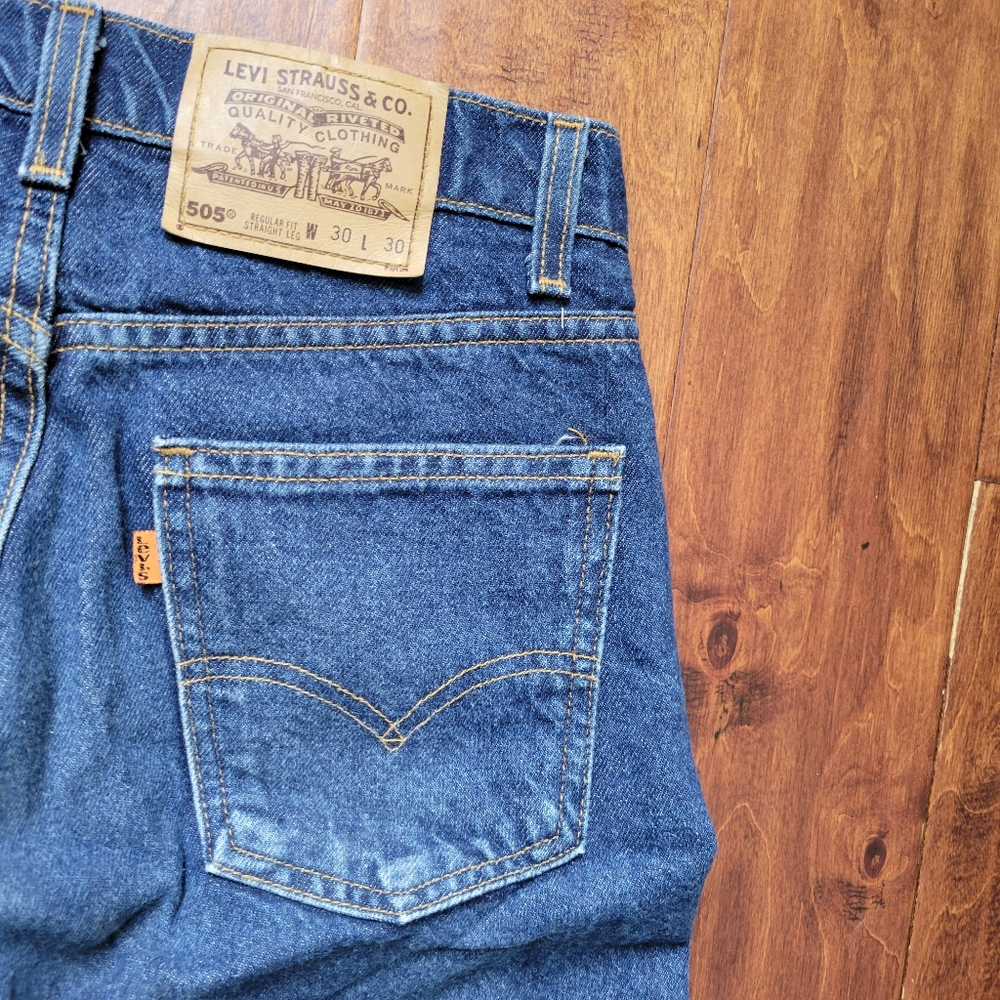 Vintage Levi's 505 orange tab jeans